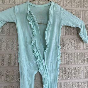 Posh Peanut mint footie